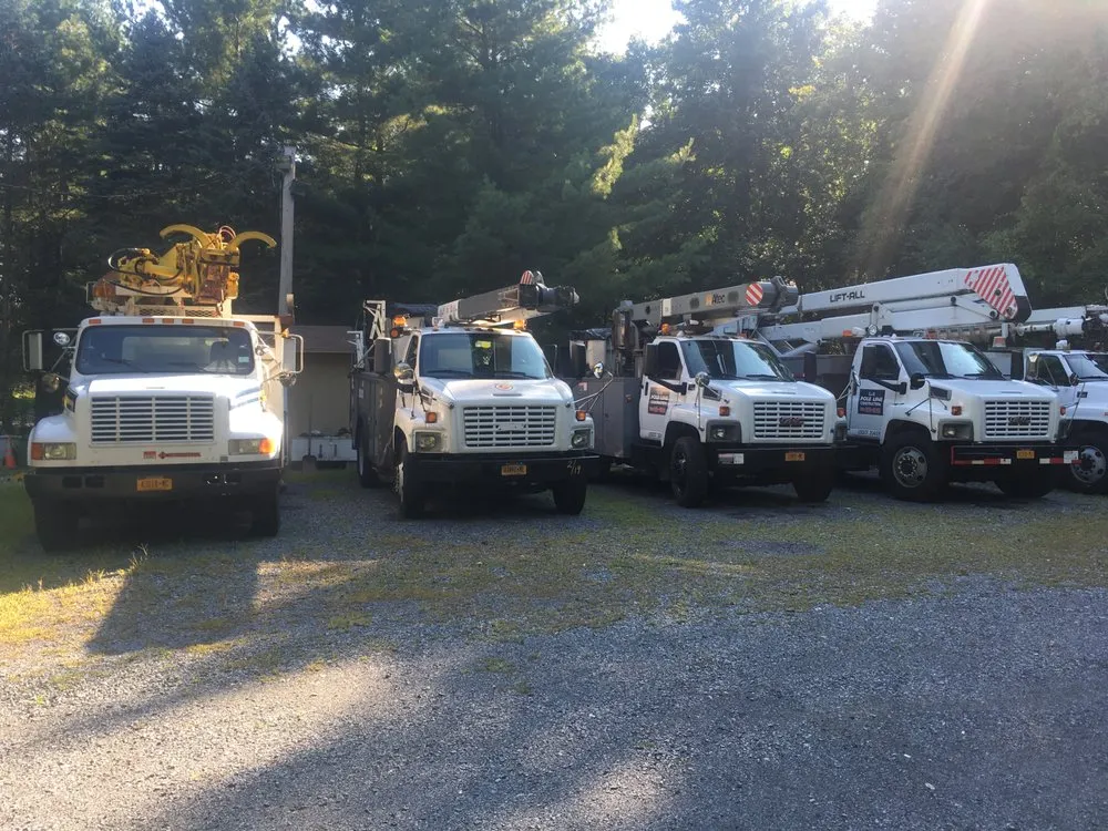 Reliable circuit breaker repair in Hopewell Junction, NY by G & R Pole Line Contractors