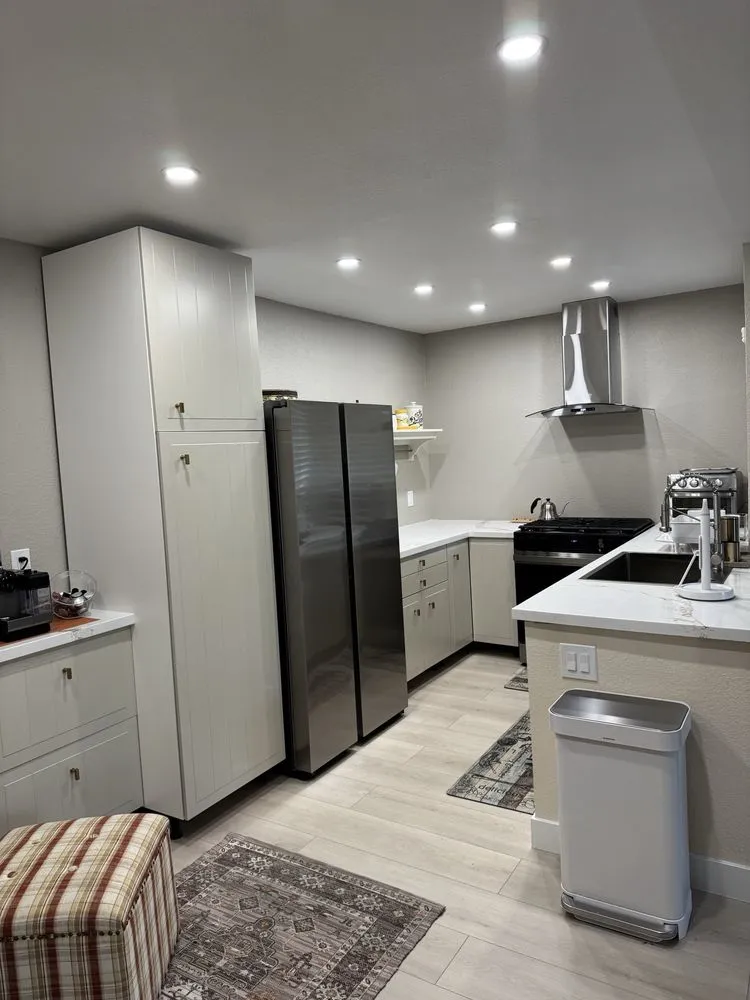 Slide of G & V Electric