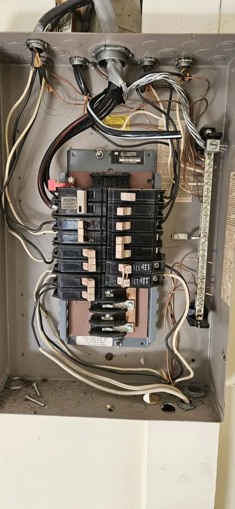 Slide of G and G Electrical