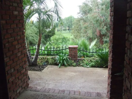 G Bishop & Company Logo