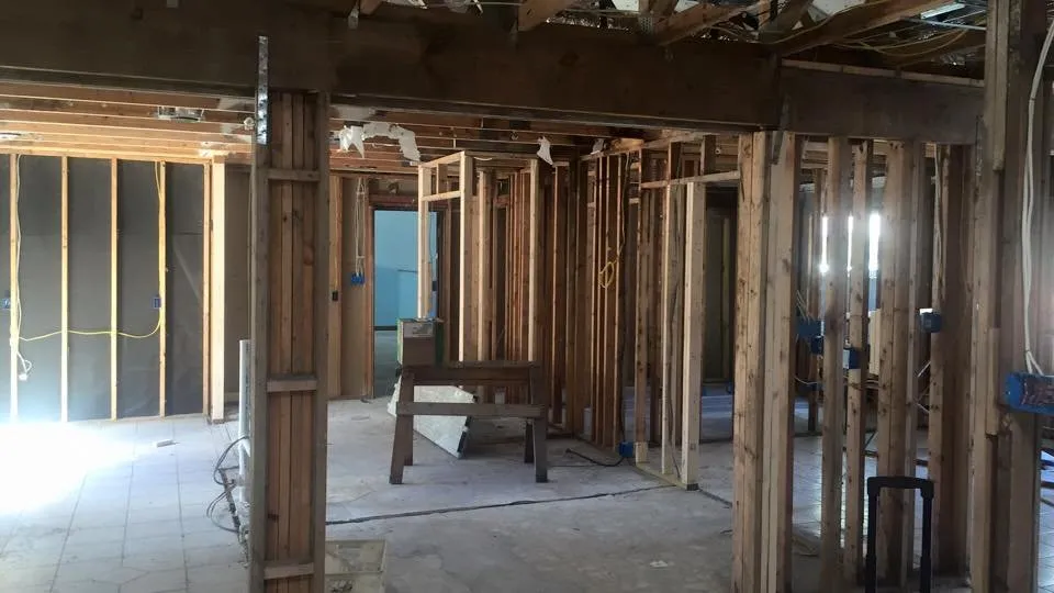 Slide of G Henry Electric