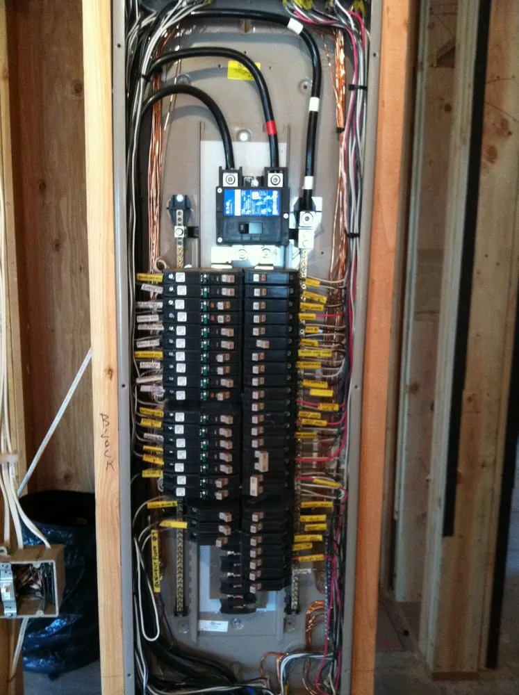 Professional outlet and switch repair service in Vallecito, CA - G M Rigsby Electric