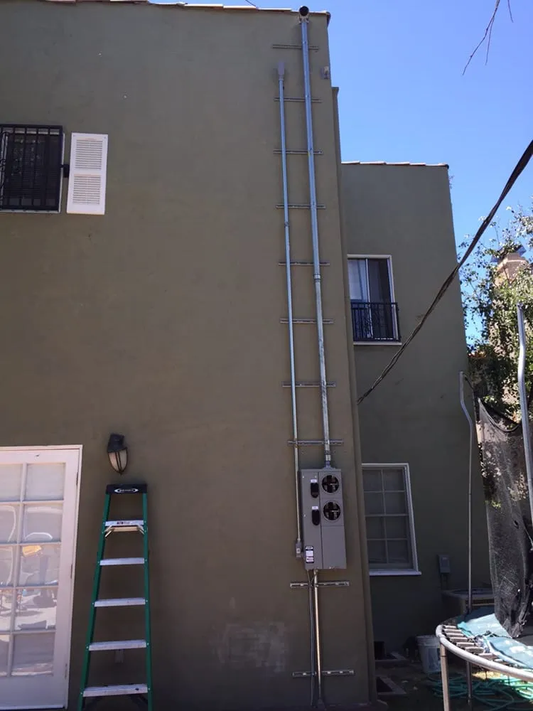 Slide of G-REN ELECTRICAL