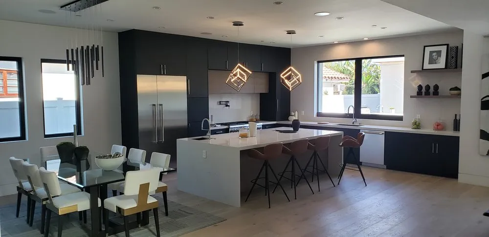 Emergency outlet and switch repair service in San Fernando Valley, CA - G T Electric