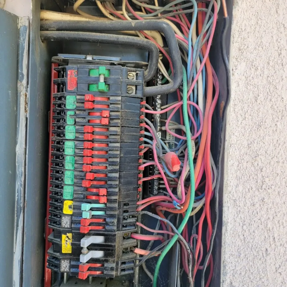 Trusted electrician providing panel upgrade in San Fernando Valley, CA - G T Electric