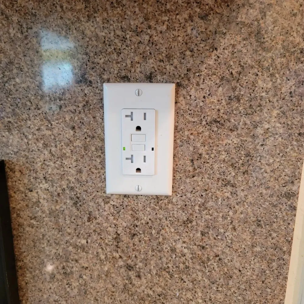 Emergency lighting installation service in San Fernando Valley, CA - G T Electric