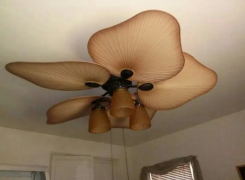 Slide of G-Tech Electric