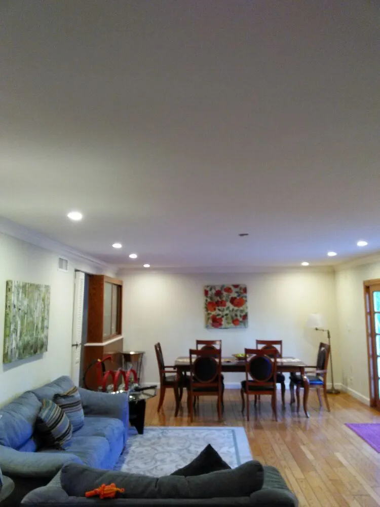 Slide of G-Tech Electric