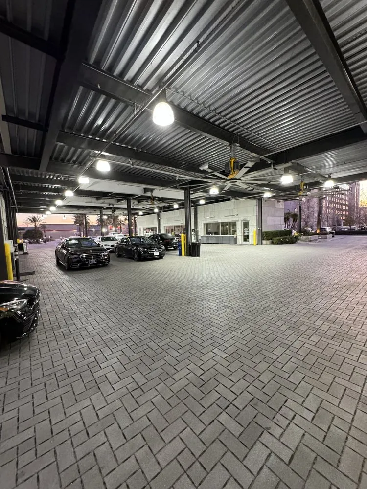 Slide of G1 Electric