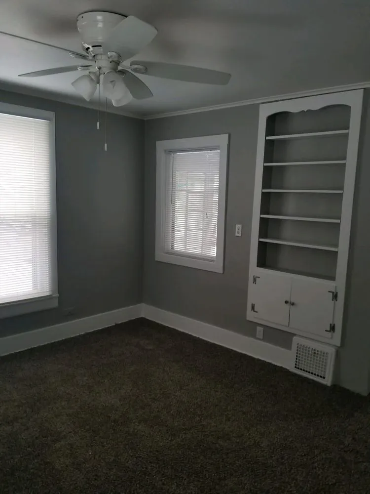 Slide of Gabs Contracting