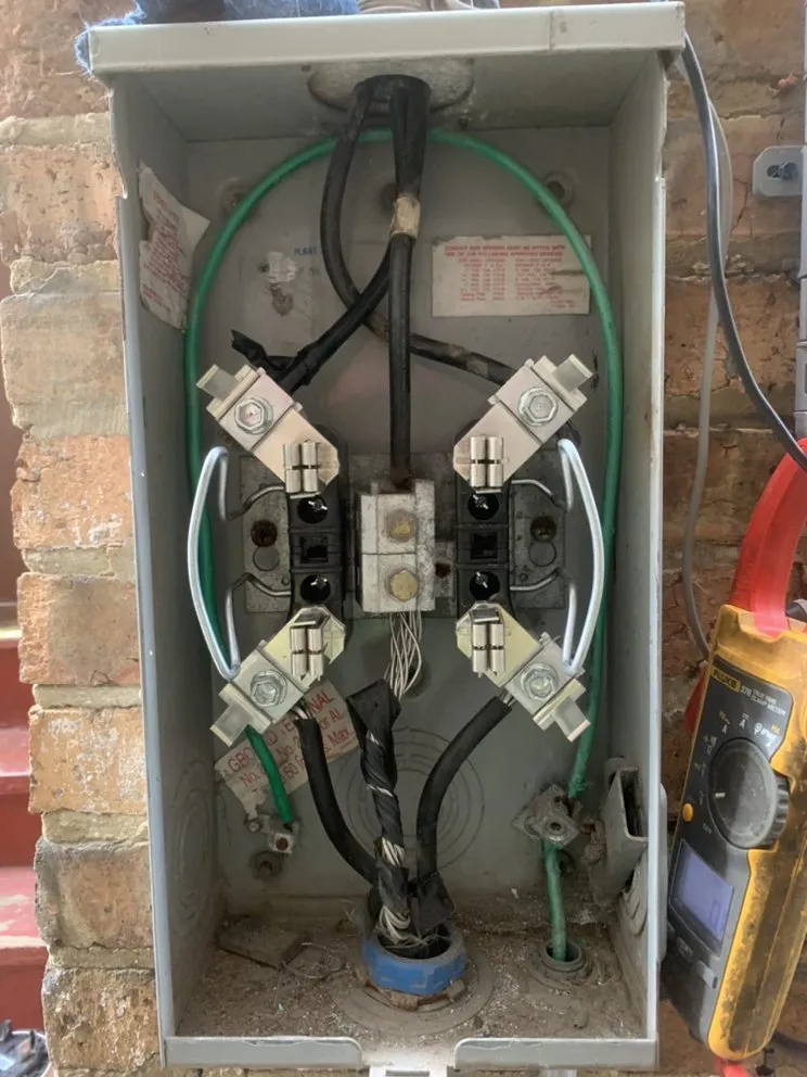 Reliable emergency electrical service in ,  by Gadertech Electric