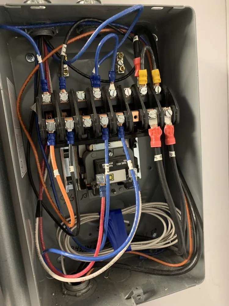 Slide of Gadertech Electric