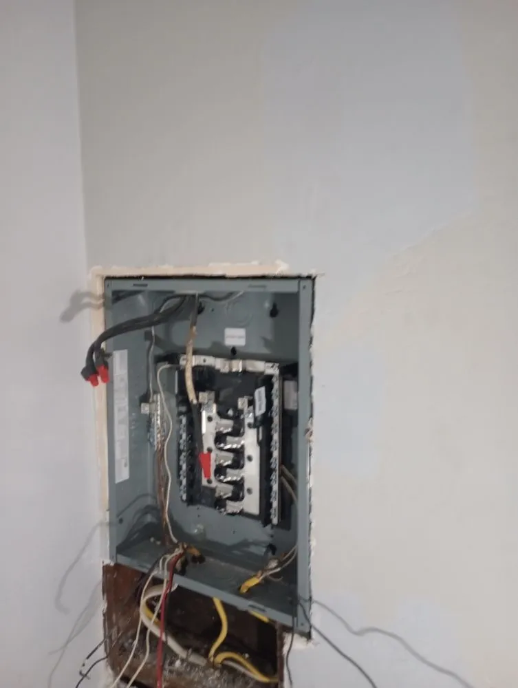 Slide of Galarza Electric