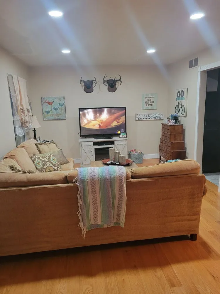 Slide of Galaxi Orion Electric