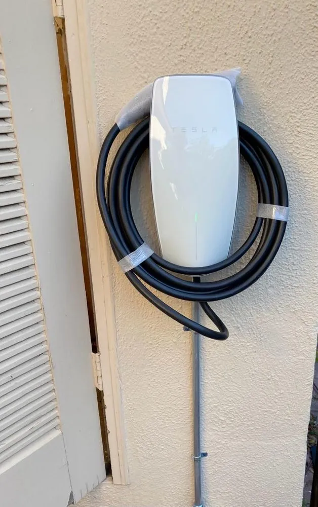 Slide of Galaxy Electrical