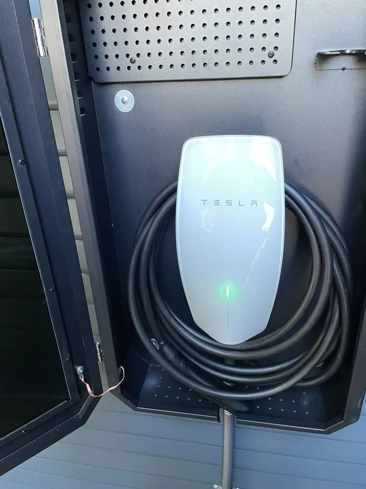 Slide of Galaxy Electrical