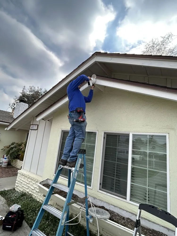 Emergency circuit breaker repair service in ,  - Galindo's Handyman