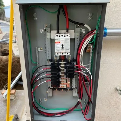 Gambero Electrical Logo