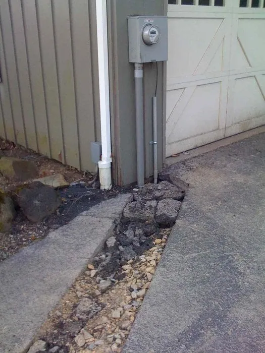 Slide of Gambino Electric