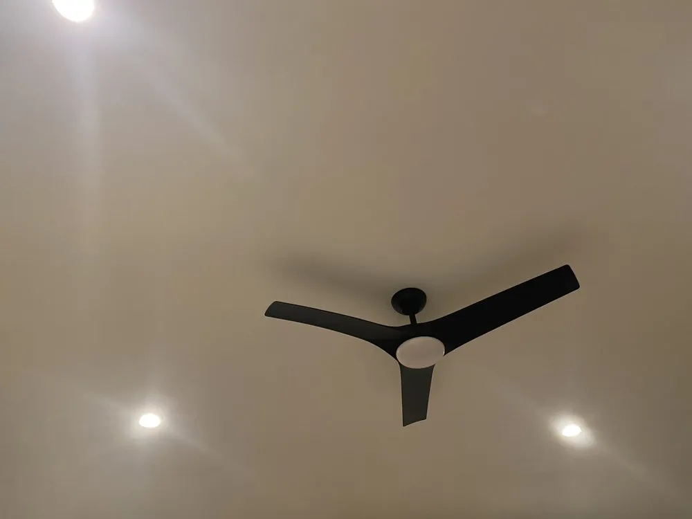 Slide of Gamez Electric