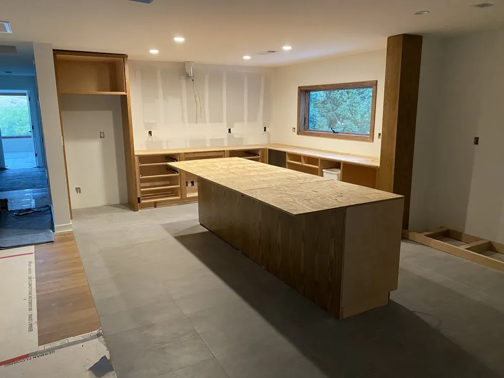 Slide of Gamez Electric