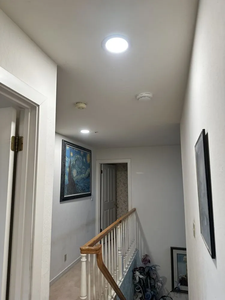 Slide of Gan Electric & Consulting