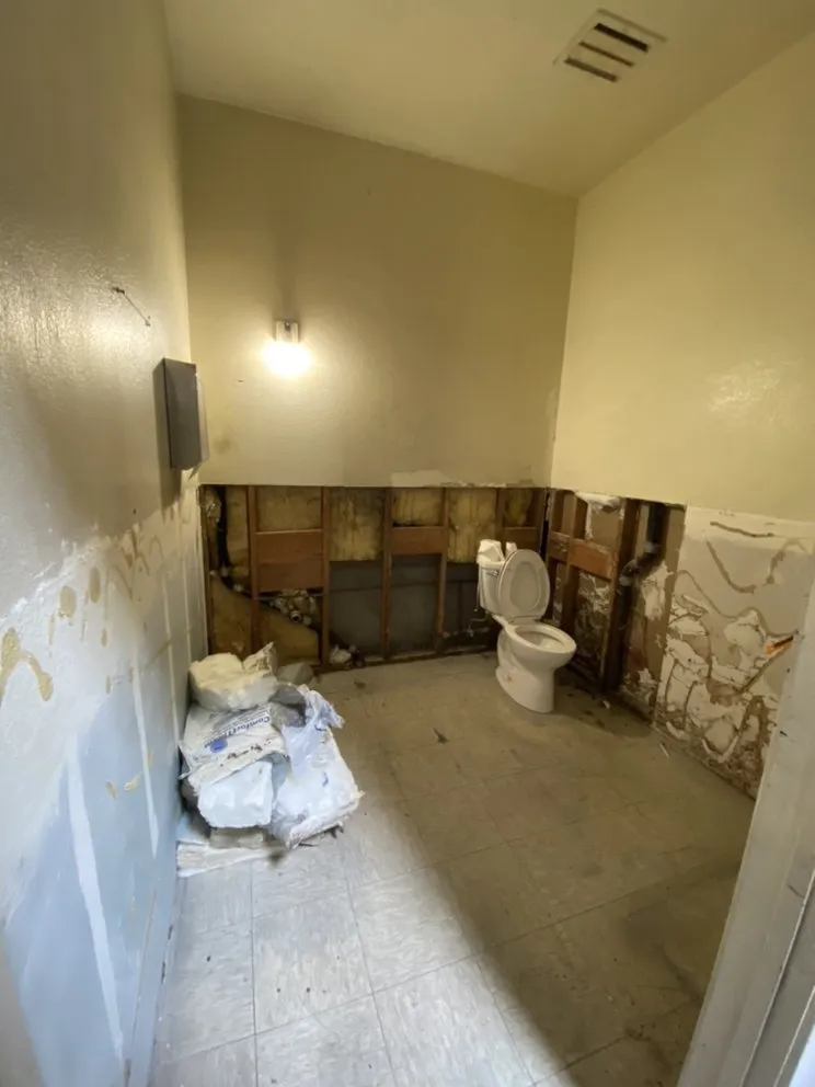 Slide of Gandara’s Construction Company