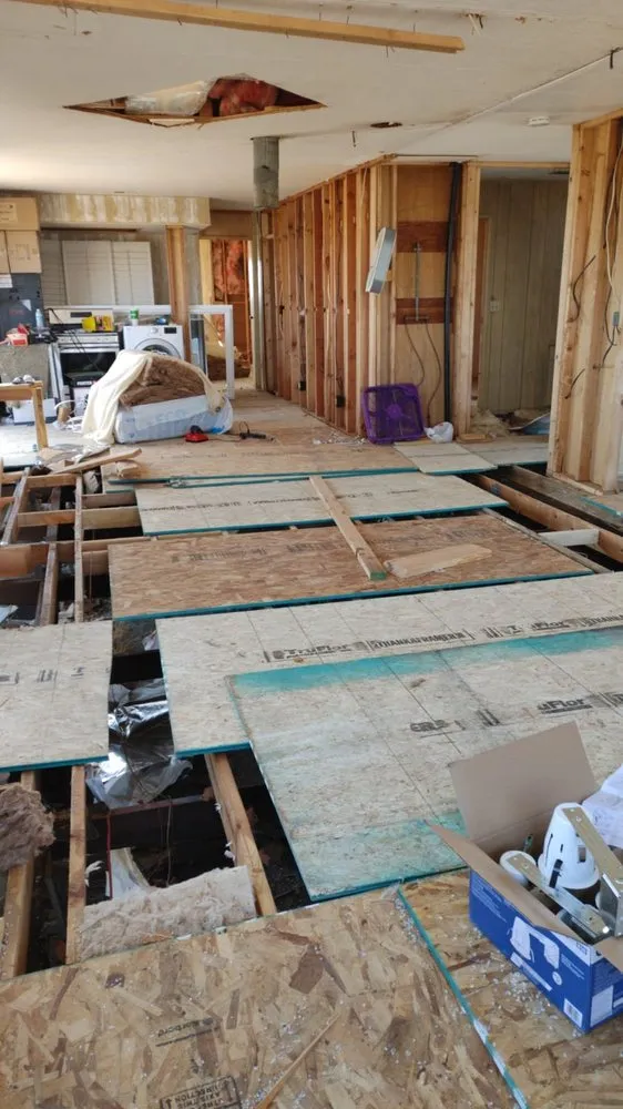 Slide of García Electrical Jobs And Handyman