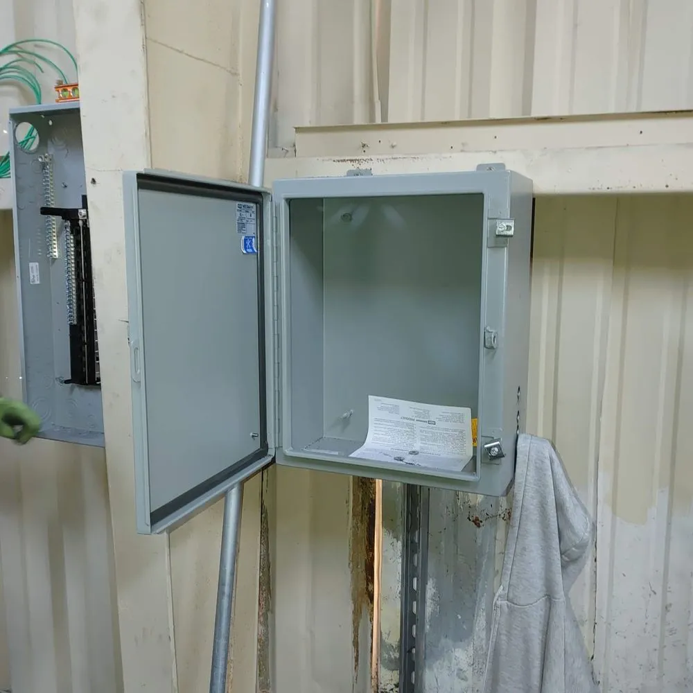 Slide of García Electrical Jobs And Handyman