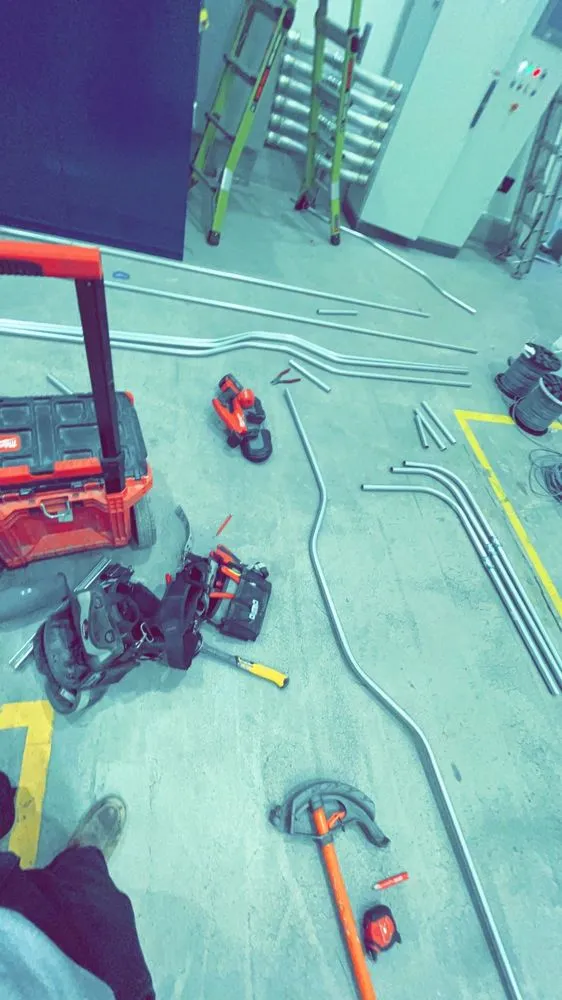 Slide of Garcias Electric Services