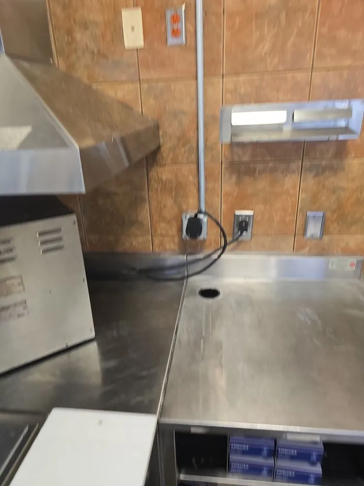 Slide of Garcias Elite Contractors