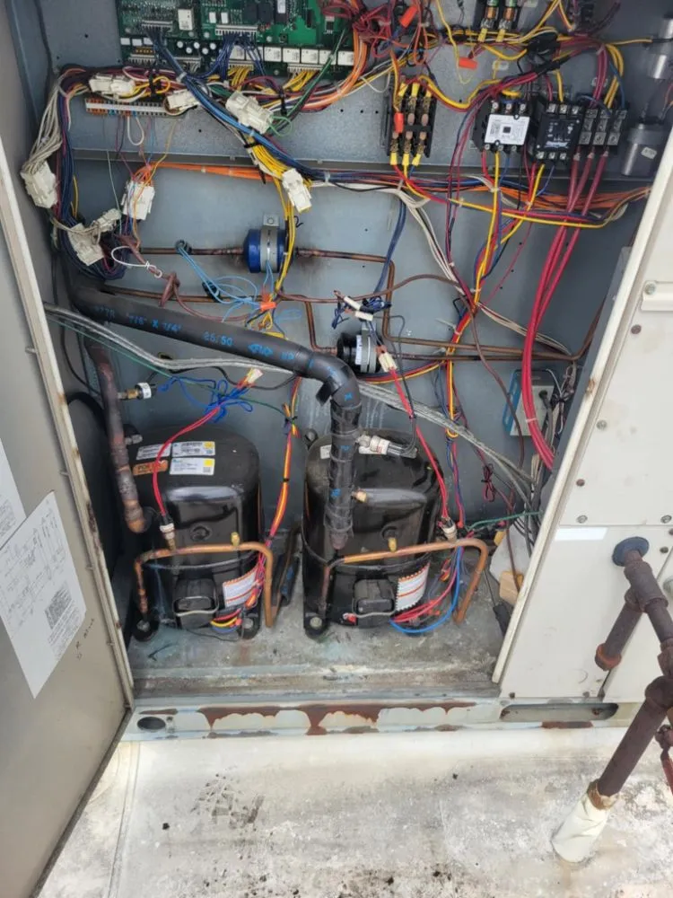 Expert circuit breaker repair service in ,  - Garcias Elite Contractors
