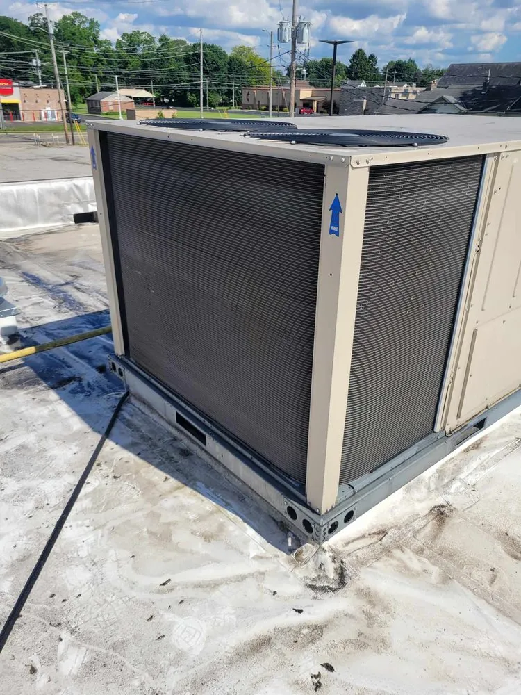 Slide of Garcias Elite Contractors