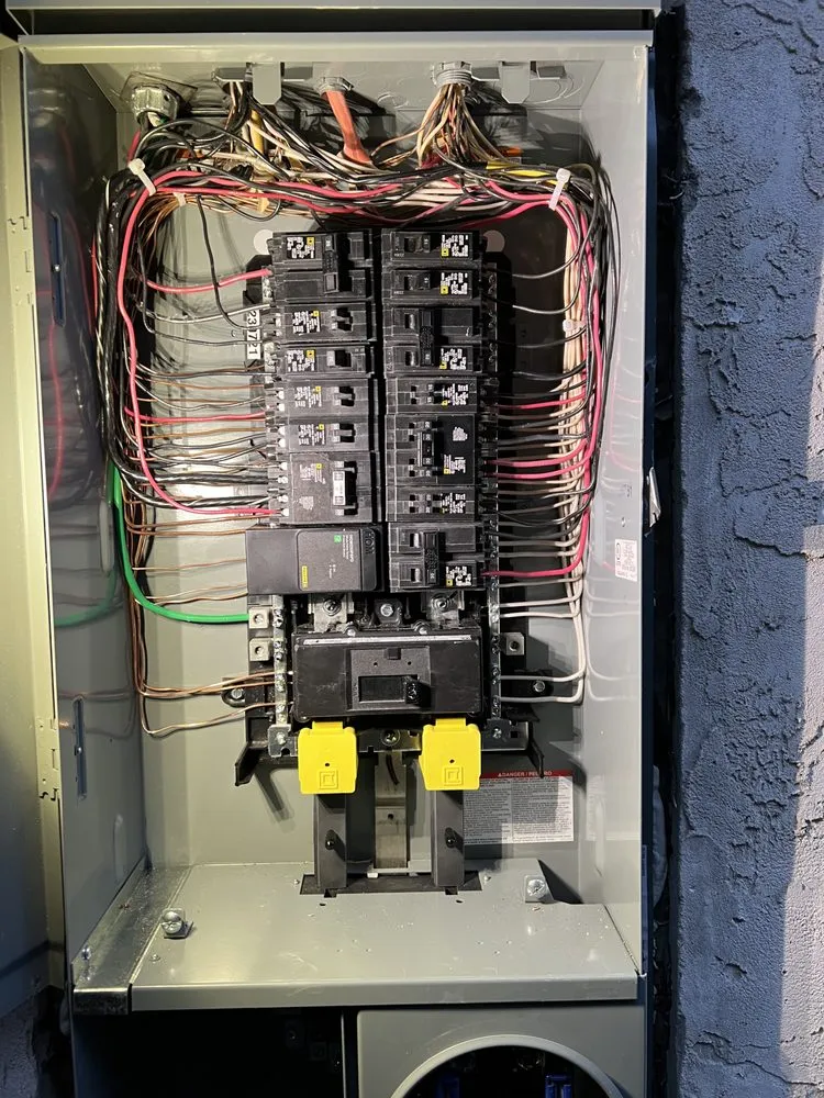 Slide of Garibay Electric