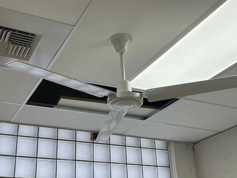 Slide of Garibays Elite Electric