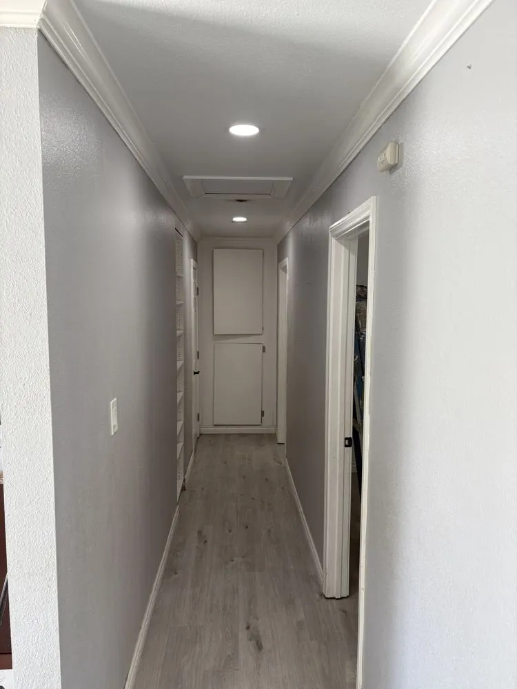 Slide of Garibays Elite Electric