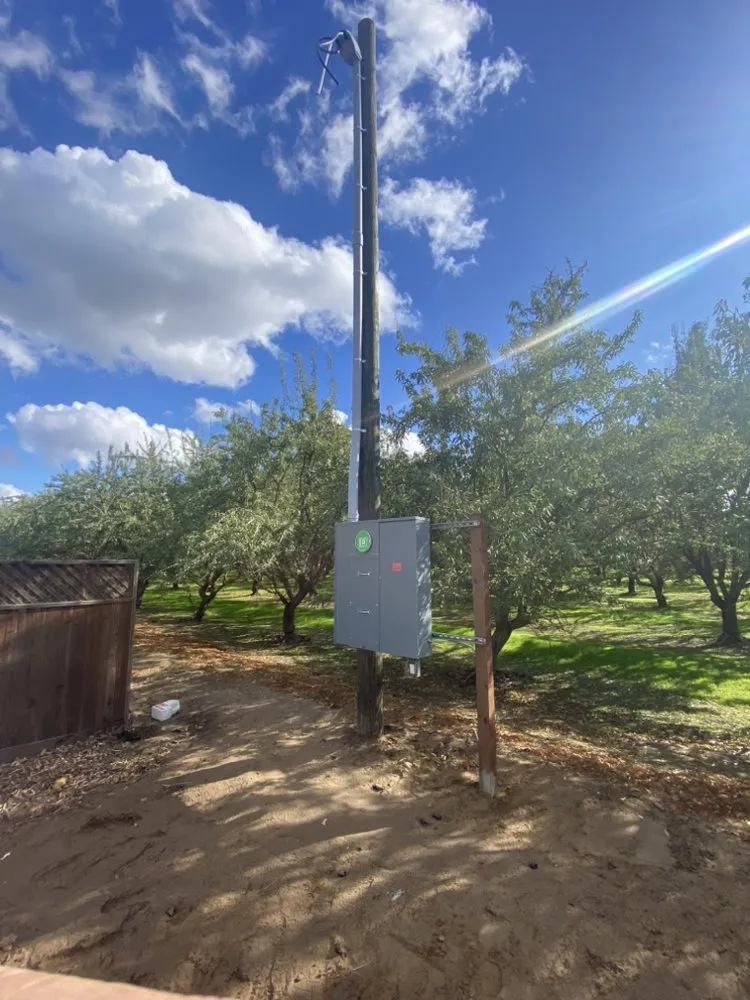 Slide of Garrett Lewis Electric