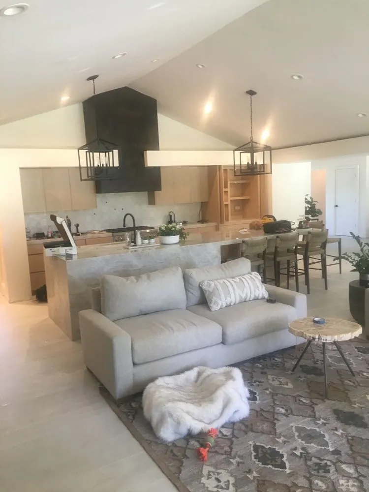 Slide of Garrett Lewis Electric