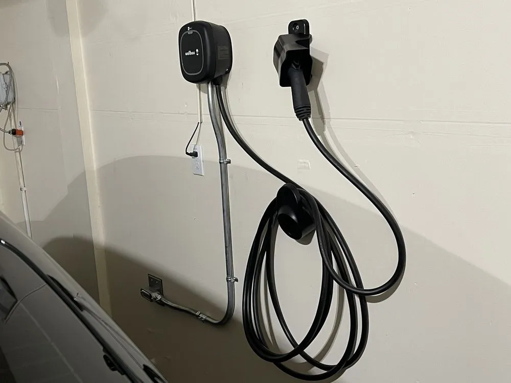 Slide of Garrett Lewis Electric