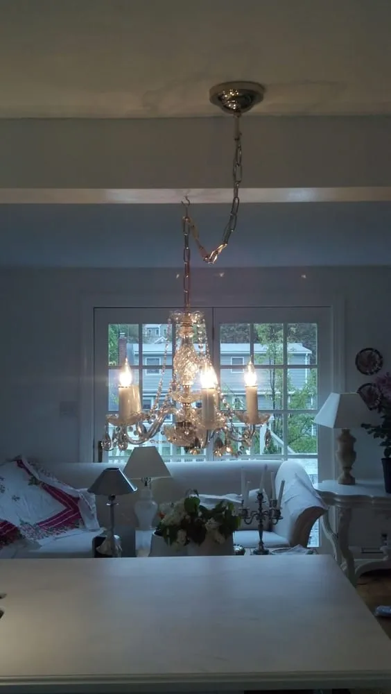 Slide of Gary Knight Electric