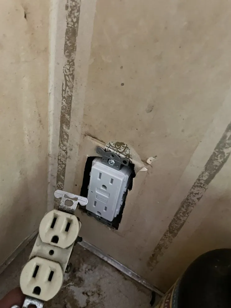 Licensed electrician providing panel upgrade in ,