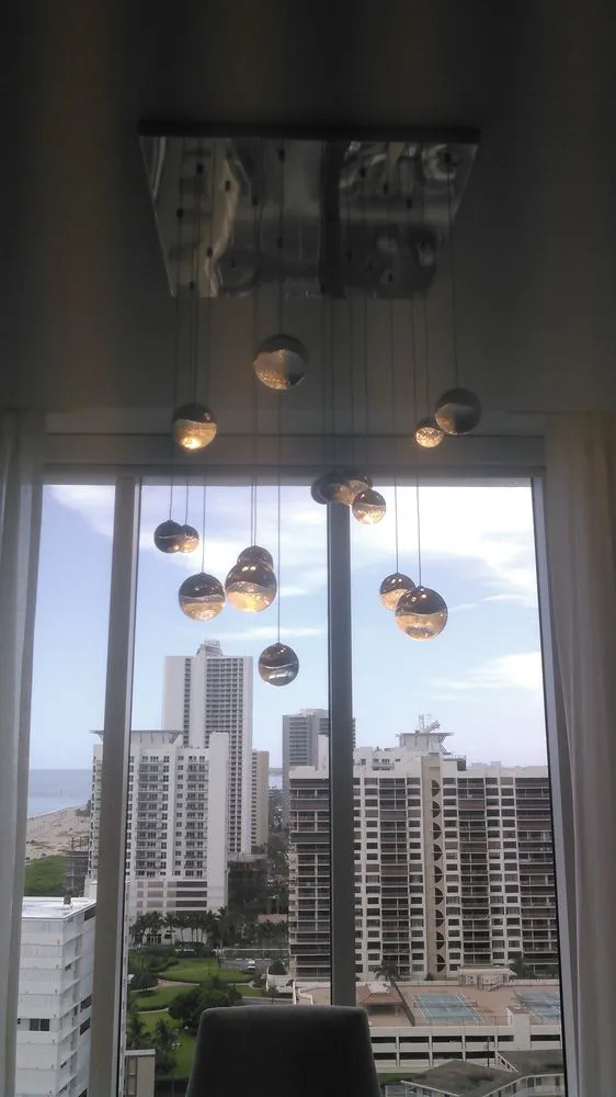 Professional circuit breaker repair in ,  by Gator Electric and Communications