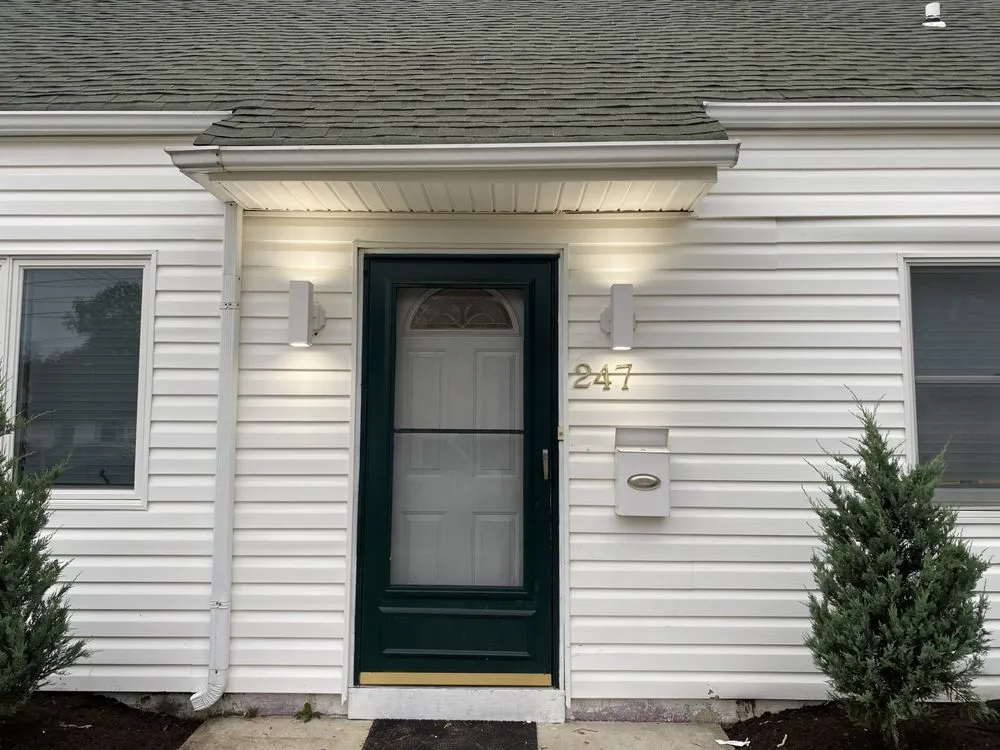 Licensed circuit breaker repair in Ocean Township, NJ by GBE Electric