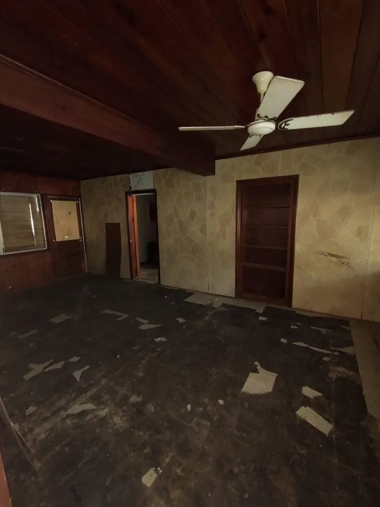 Slide of G&D Contractors