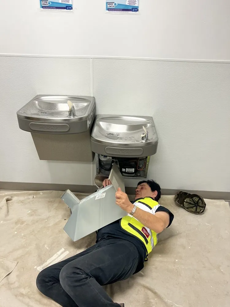 Slide of Gecko Construction Group