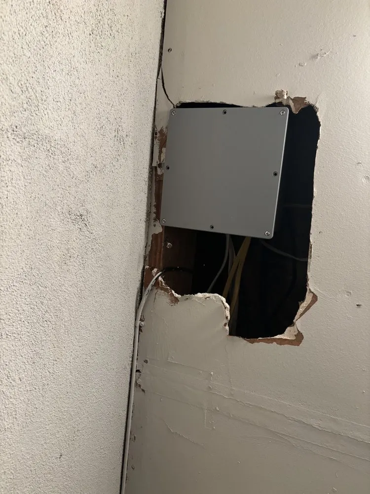 Licensed wiring installation in Bonaire, GA by Gee A Home Repairs
