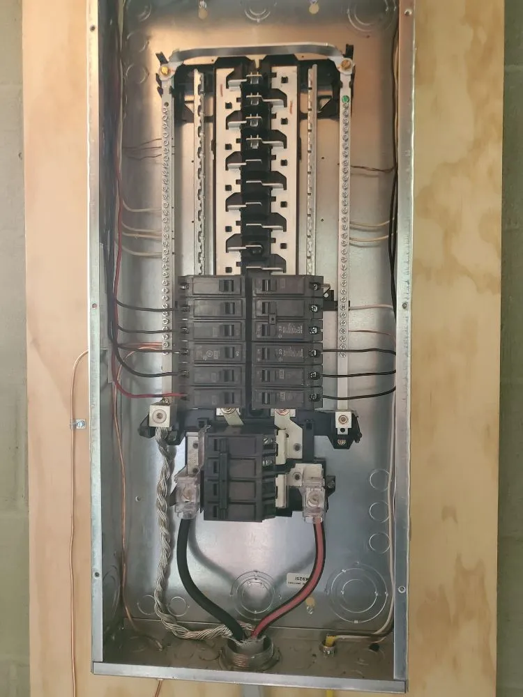 Slide of Gemini Electric Inc.