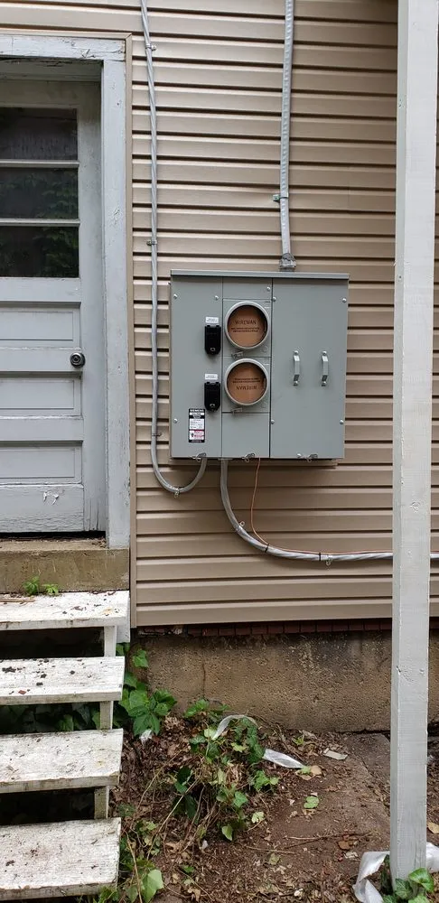 Slide of Gemini Electric Inc.