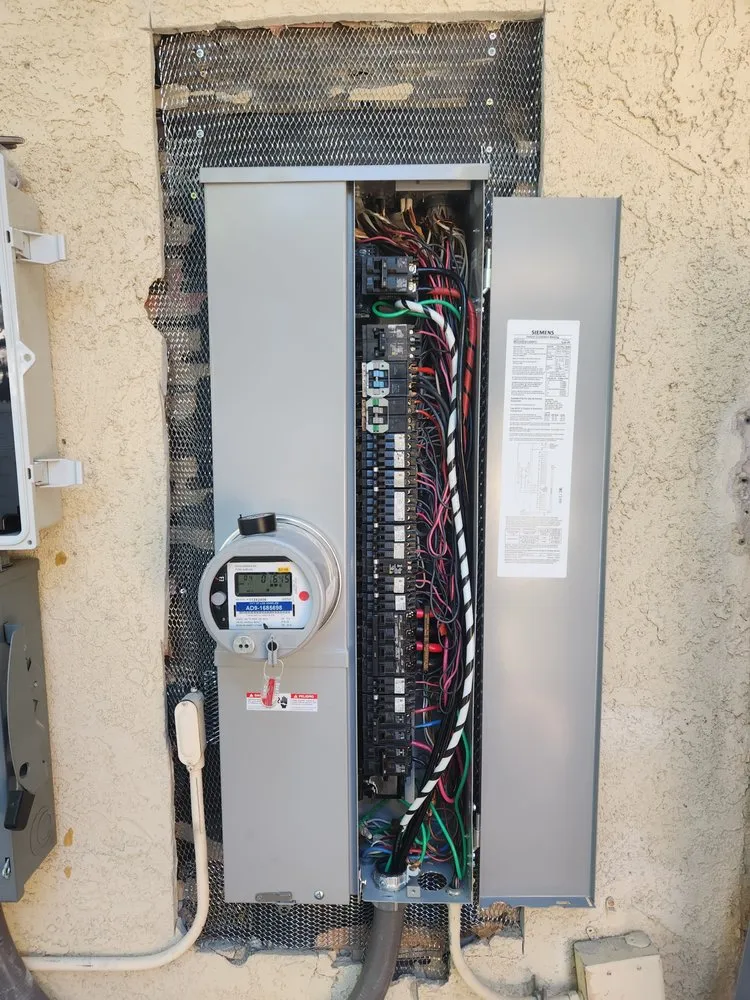 Slide of General Electrician