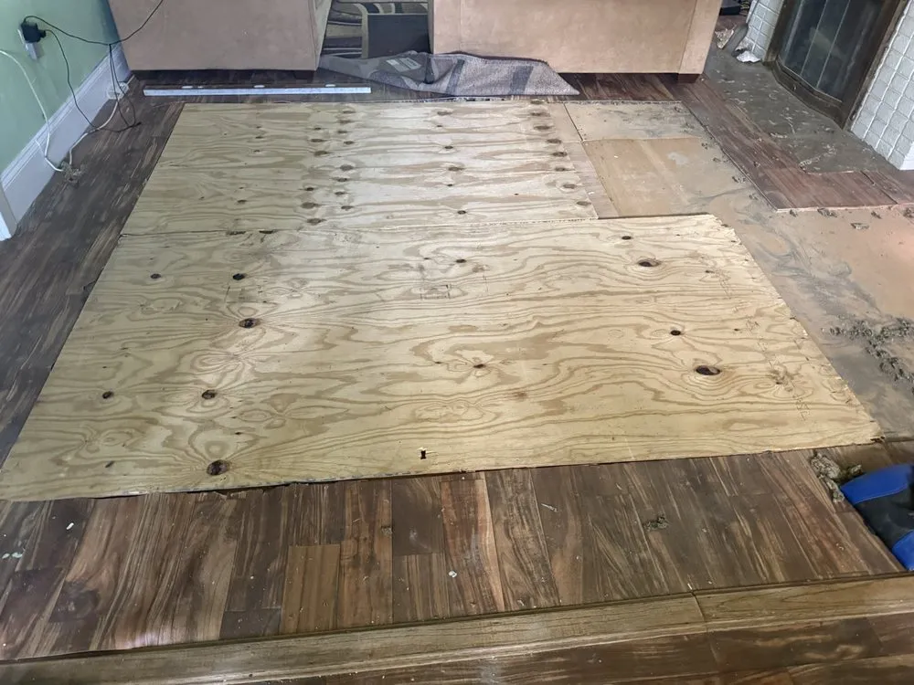 Licensed electrical repair in , by General Management Real Estate